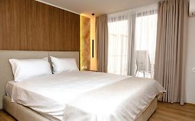 Zaro Apartments